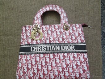 CHRISTIAN DIOR - 3