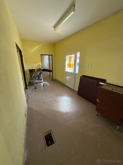 Priestory vhodné pre služby, resp. obchod - Levočská ul. - 3