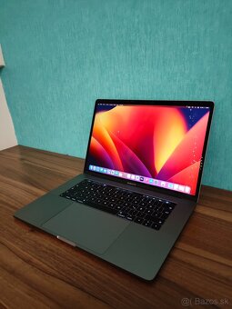 A1707 MacBook Pro i7 • 16GB • 512GB - 3