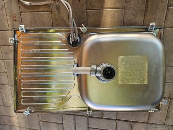 Predám používaný kuchynský drez - 3