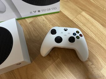 Xbox Series S - 3