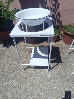 Stojan s lavorom - 3