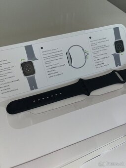 Apple Watch Series 9 45 mm S/M – perfektný stav - 3