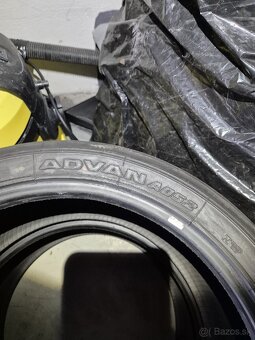 Yokohama A052 225/40 R18 semislick - 3