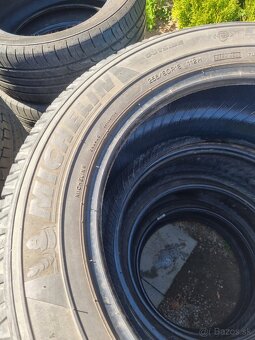 255/60R18 Michelin - 3