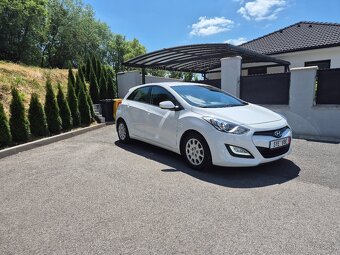 Hyundai i30 1.6crdi - 3