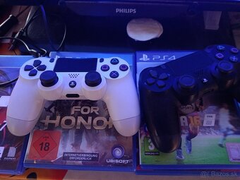 Playstation 4 pro 1tb - 3