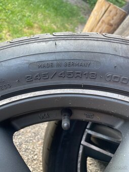 Sada alu disky a letné pneu 245x45 r18 - 3