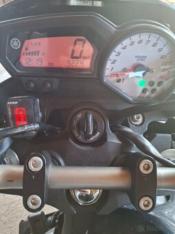 Predám Yamaha fz8,r.v.2016 - 3