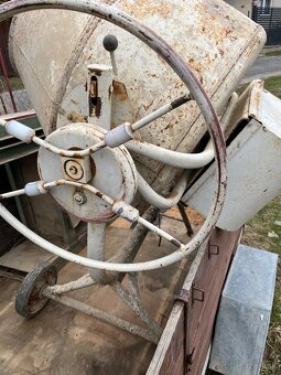 miesacka 250 litrov 400V - 3