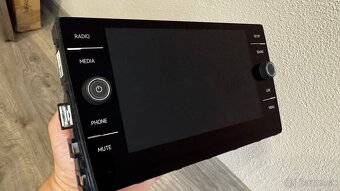 VW MIB2 Display - 3
