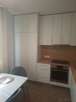 2 izbový byt - 60m2 - komplet rekonštrukcia - zariadené - 3