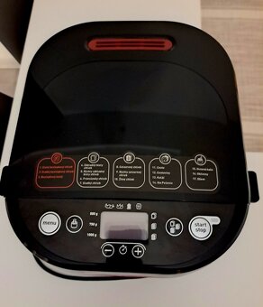 Predám domácu pekáreň Tefal PF220838 - 3