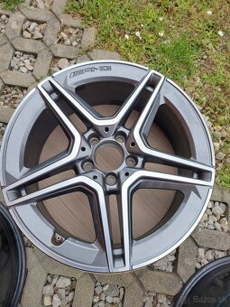 r18 nové 4ks AMG MERCEDES A B W177 W247 CLA C118 7,5J ET49 - 3