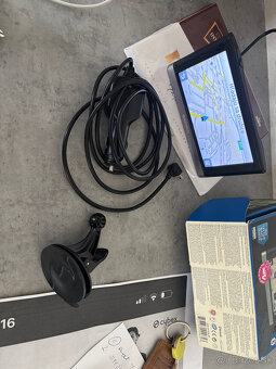 Predám navigáciu GARMIN nüvi 2597 + bluetooth - 3