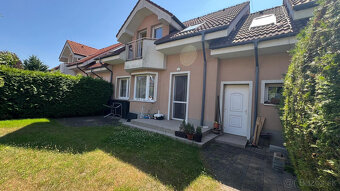 PRENÁJOM NÁDHERNÉHO 4,5-IZB. 2-PODLAŽNÉHO RODINNÉHO DOMU S G - 3