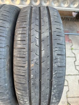 185/60 R15 - 3