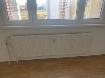 Laminatova podlaha - pouzita. -za odvoz - 3