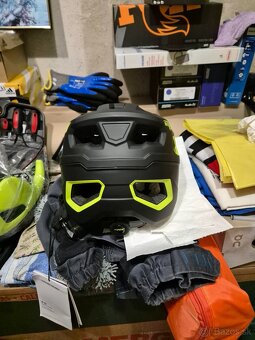Predám čisto novú prilbu na mtb - 3