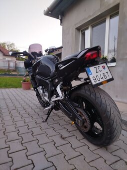 Yamaha fz1 - 3