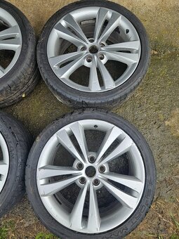 Predám sadu elektronov Skoda Octavia 2 RS 5x112 r18 - 3