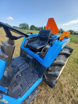 Predám malotraktor Iseki Landhope 257 - 3