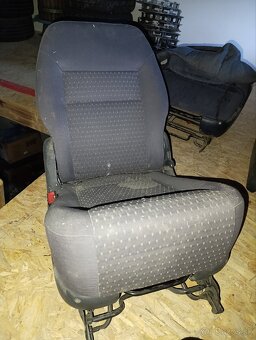 Sedadlá na ford galaxy,alhambru... - 3