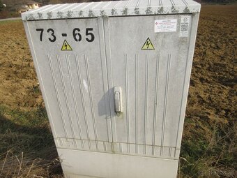 Na predaj pozemok 6.343 m2 na výstavbu rodin. domov, inžinie - 3