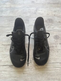 Chlapčenské kopačky Nike veľ. 38 (VD 22,5 cm) - 3