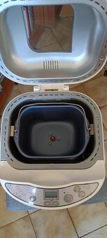 Domáca pekáreň na chlieb Moulinex 573801 - 3
