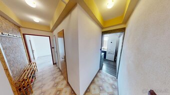 PRENÁJOM 2 IZB BYT CENTRUM TO s výhľadom na zeleň - 3