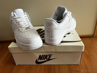 NIKE AIR JORDAN 1 TRAVIS SCOTT. , NIKE AIR FORCE - 3