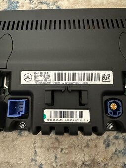 Mercedes Benz GLA Monitor - 3