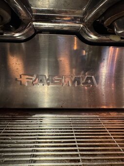 FAEMA Kavovar - 3