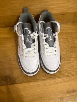 Tenisky Jordan - 3