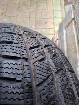 215/70R15C HANKOOK NOVE ZIMNE PNEU DUCATO - 3