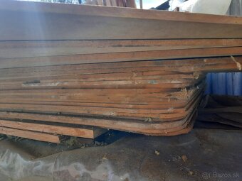 Drevotrieskové dosky a lisované tabule - 3
