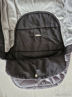 Fusak+rukávniky+deka=12€ - 3