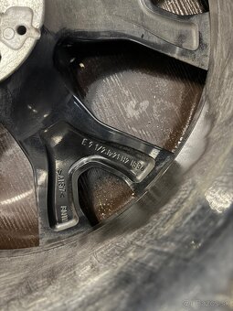 Zimna sada z BMW x7 r21 - 3