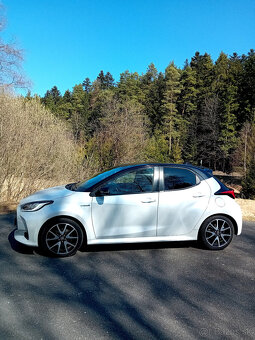 Toyota Yaris Automat 1,5 Hybrid Selection Style 04/2021 - 3