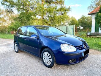 Volkswagen Golf5 1,6 75kw - 3