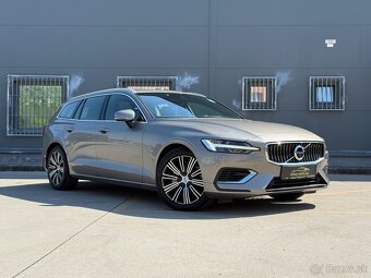 Volvo V60 T8 RRECHARGE Inscription eAWD A/T 288kW - 3