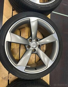 Audi Rotor - 3