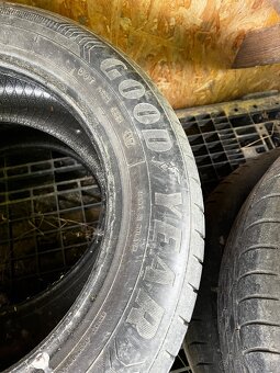 GOODYEAR 195/60/15 - 3