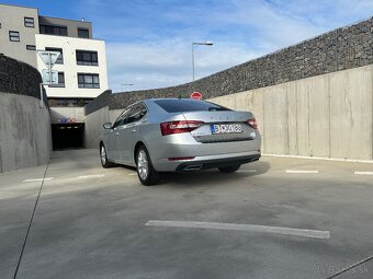 Škoda Superb 2.0 TDI 2021 - 3