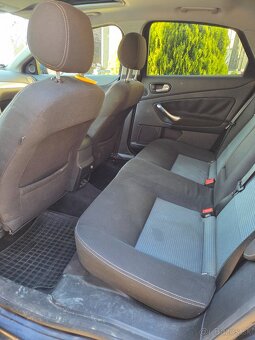 Ford Mondeo mk4 - 3