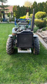 Malotraktor 4x4 Tatra 805 - 3