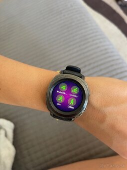 Na predaj: Samsung Gear S Sport – v super stave - 3