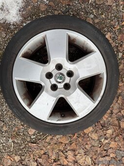 Pneumatiky s diskami R17 - 3
