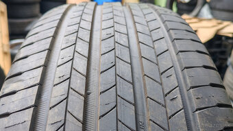 Letné pneu 225/45 R19 --- MICHELIN - 3
